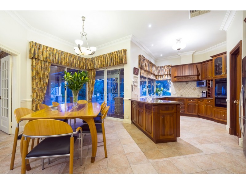 120 Weir Road, Baskerville WA 6056