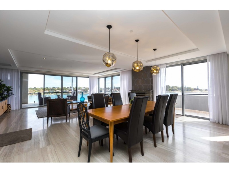 4/11 Galileo Loop, Mandurah WA 6210