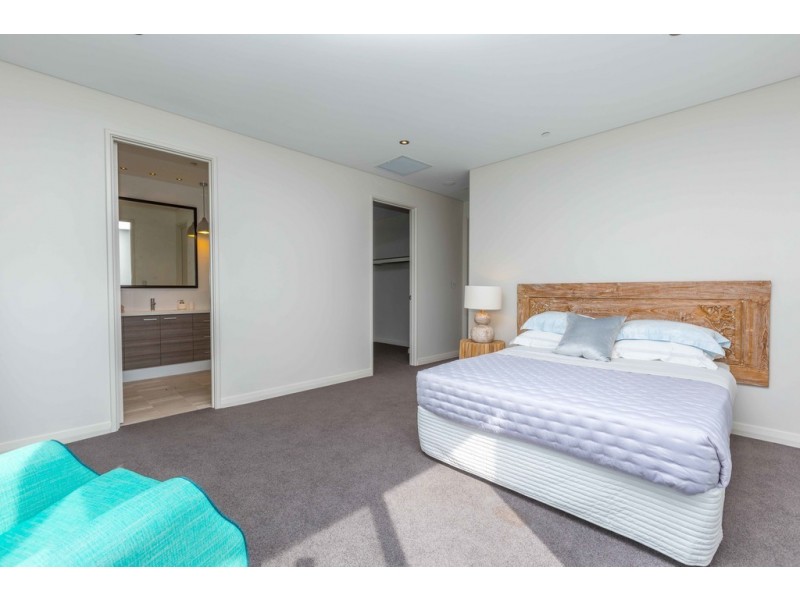 4/11 Galileo Loop, Mandurah WA 6210