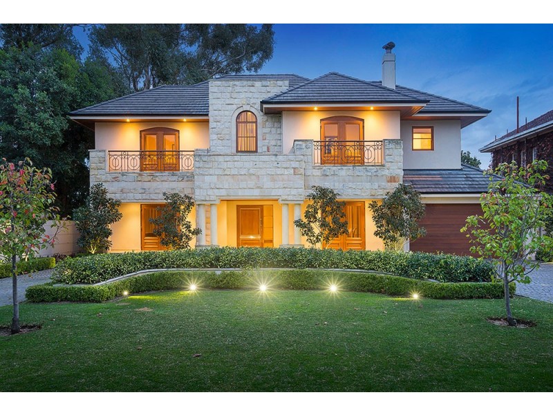 17 Allenby Road, Dalkeith WA 6009