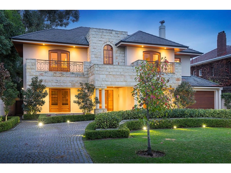 17 Allenby Road, Dalkeith WA 6009