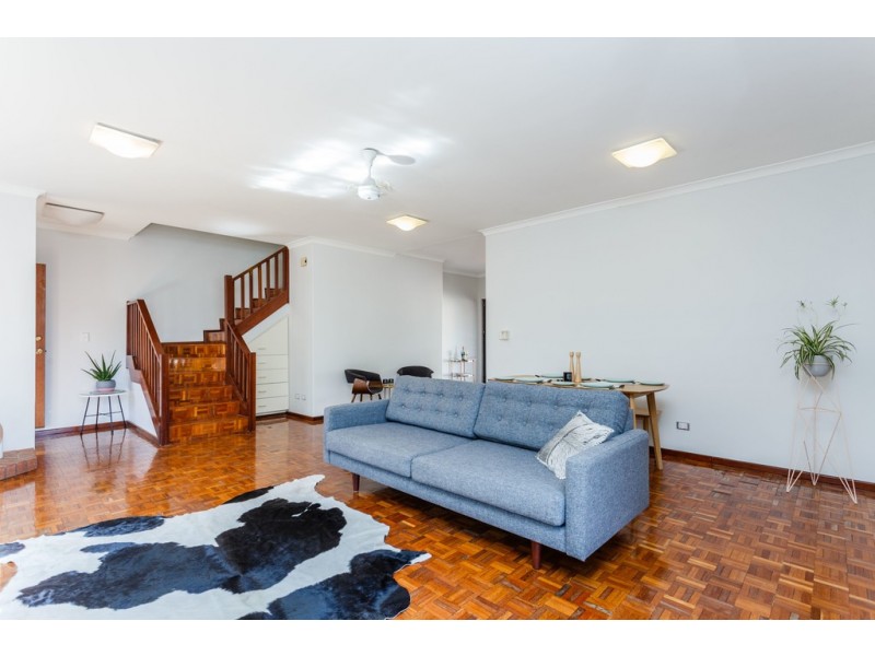 2 Windich Place, Leederville WA 6007