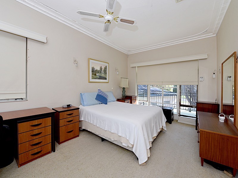 40 Clanmel Road, Floreat WA 6014