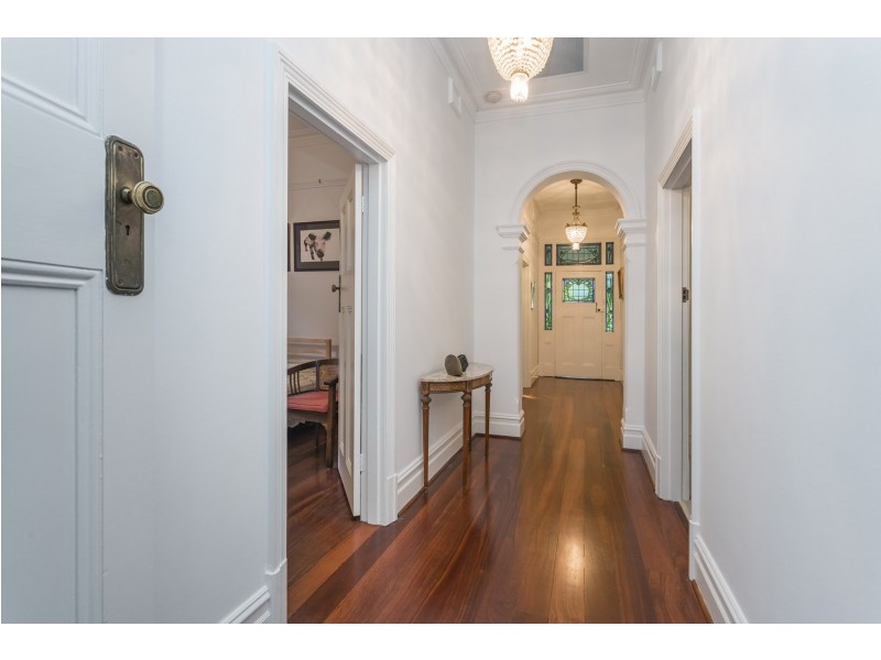 21 Melville Street, Claremont WA 6010