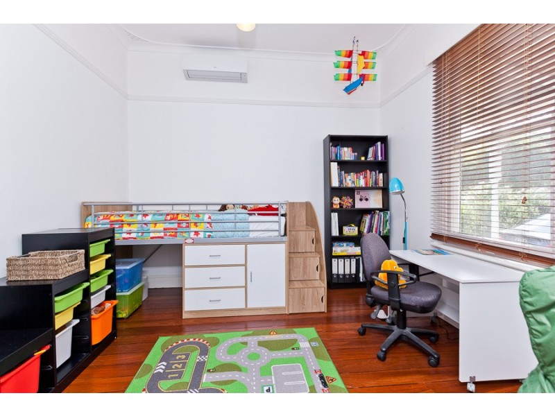 8 Horgan Street, Mosman Park WA 6012