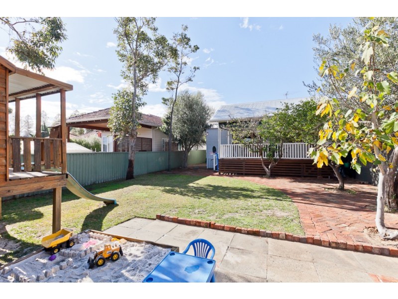 8 Horgan Street, Mosman Park WA 6012