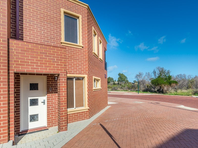 5/27 Hammersmith Court, Joondalup WA 6027