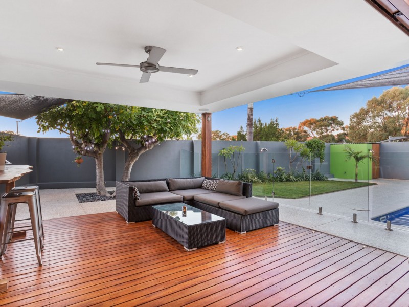 4A Chiswick Street, Wembley Downs WA 6019