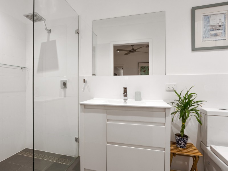 4A Chiswick Street, Wembley Downs WA 6019