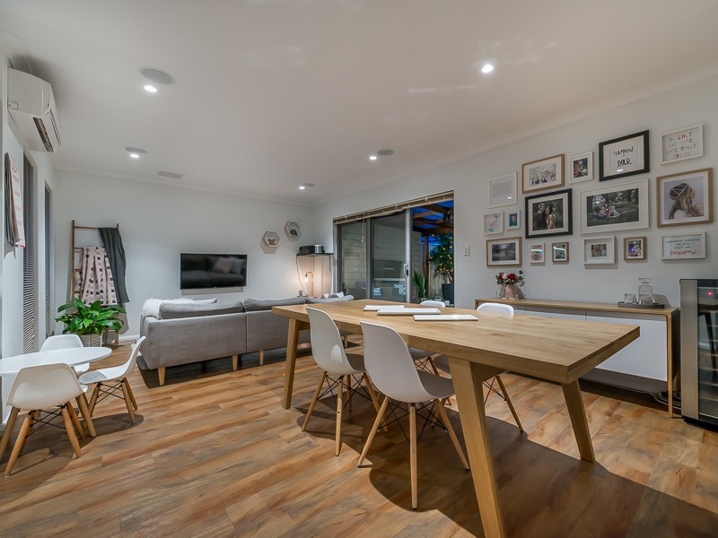 6 Denver Close, Currambine WA 6028