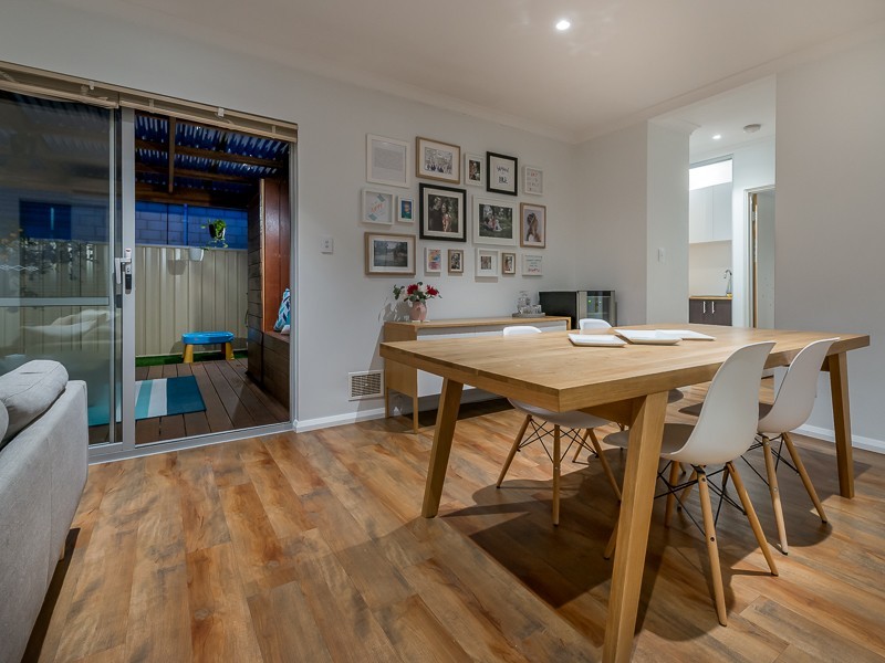 6 Denver Close, Currambine WA 6028