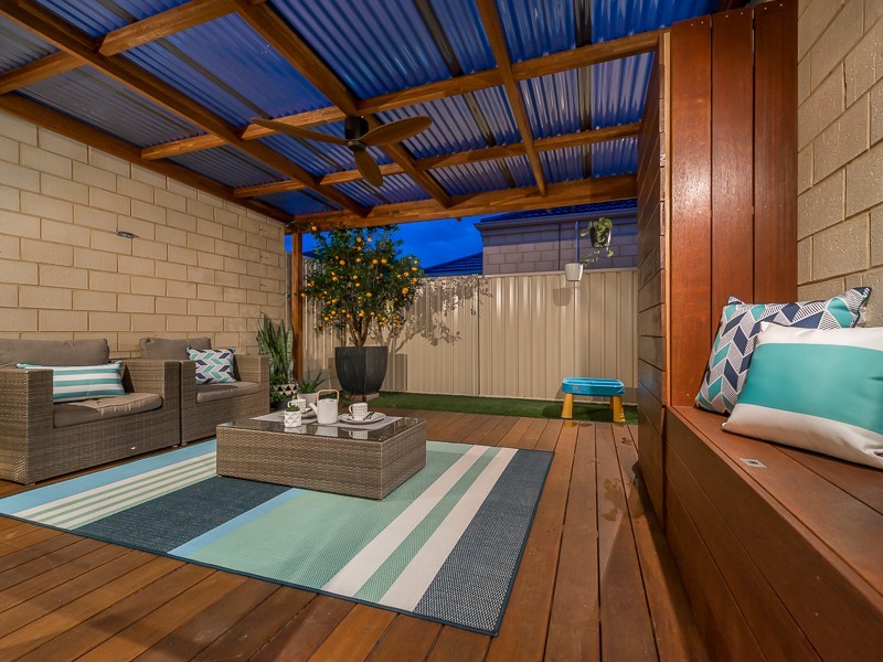 6 Denver Close, Currambine WA 6028