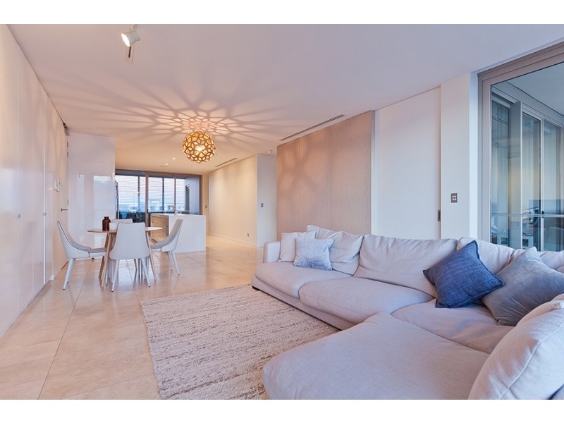 14/21 Ocean Drive, North Coogee WA 6163