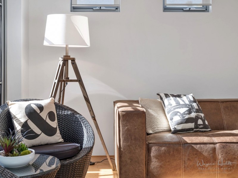 2/111 Summers Street, Perth WA 6000