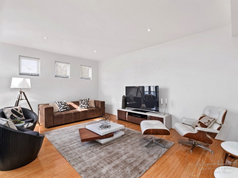 2/111 Summers Street, Perth WA 6000