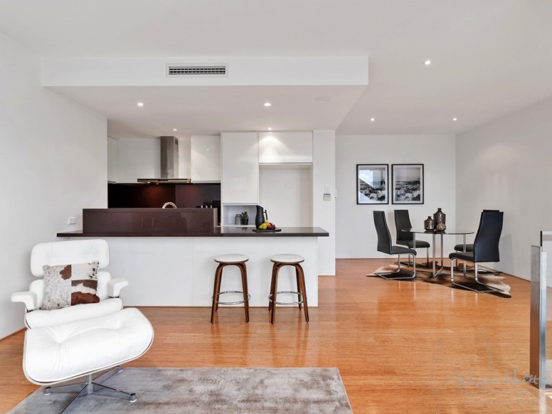 2/111 Summers Street, Perth WA 6000