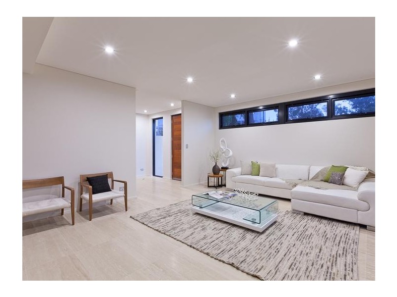 1 Champion Crescent, Floreat WA 6014