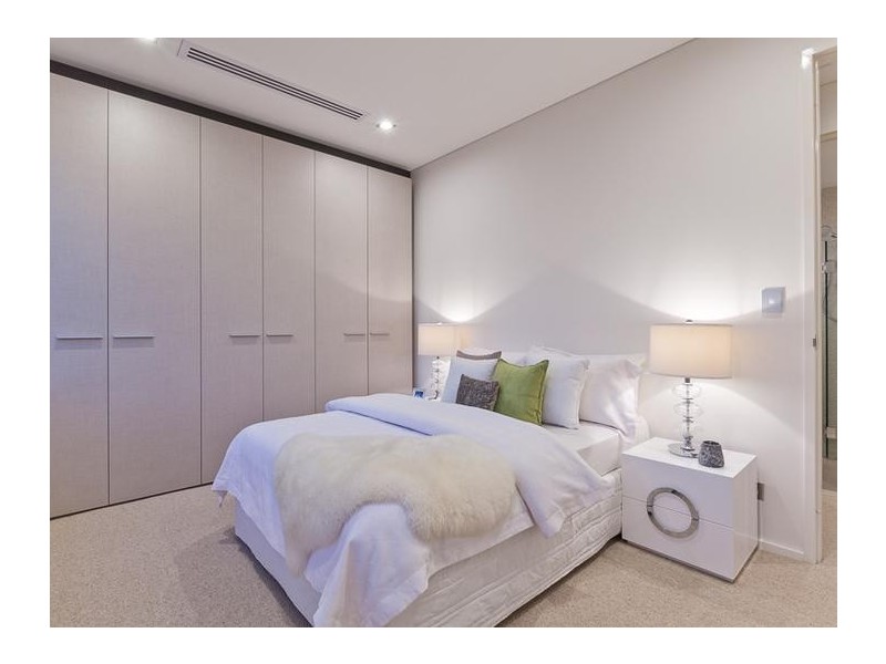 1 Champion Crescent, Floreat WA 6014