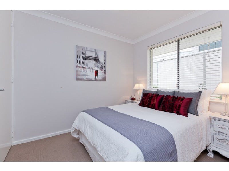 1 Waroonga Road, Nedlands WA 6009