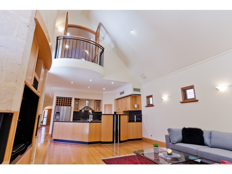 35 Weld Street, Nedlands WA 6009