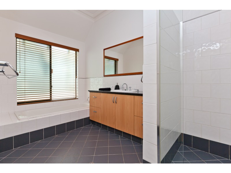 35 Weld Street, Nedlands WA 6009