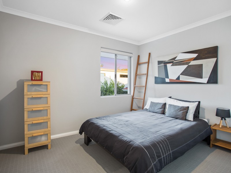 30 Latrobe Street, Yokine WA 6060
