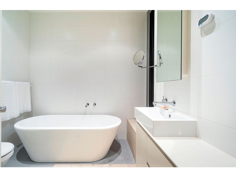 10 Bungalow Court, Peppermint Grove WA 6011