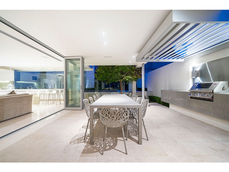 10 Bungalow Court, Peppermint Grove WA 6011