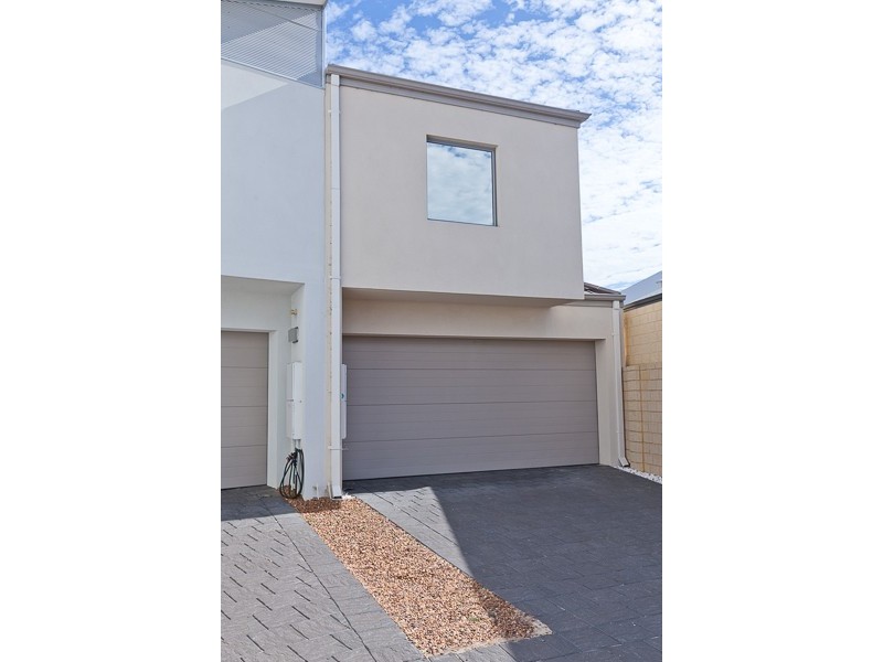 11 Alumni Terrace, Churchlands WA 6018