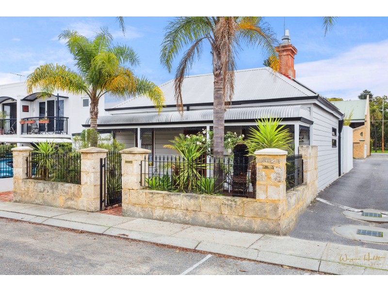 39 Knebworth Avenue, Perth WA 6000