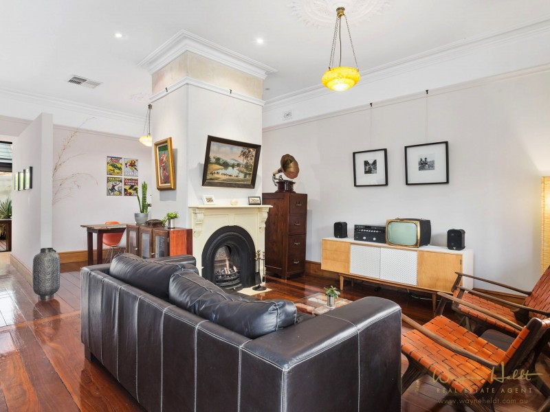 39 Knebworth Avenue, Perth WA 6000