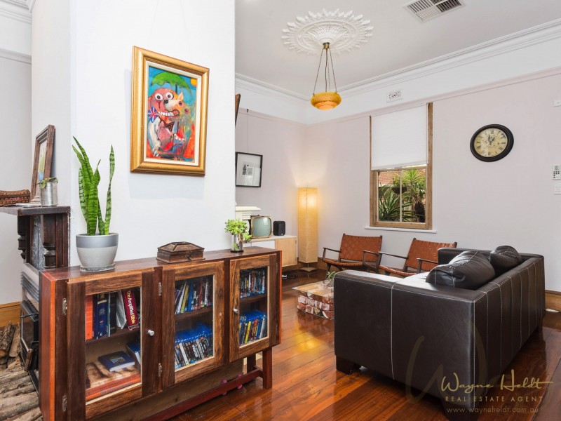 39 Knebworth Avenue, Perth WA 6000