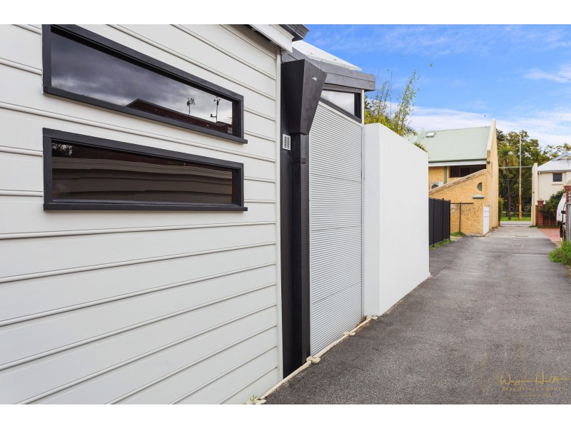 39 Knebworth Avenue, Perth WA 6000