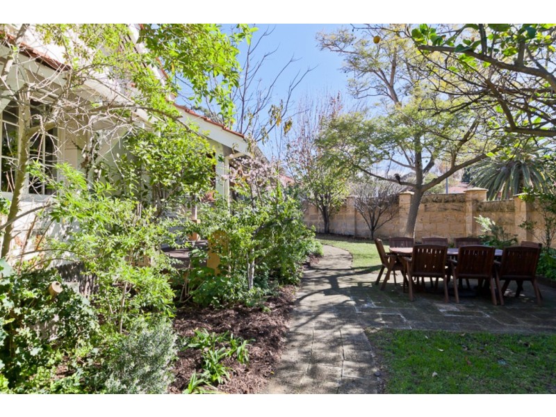 74 Bruce Street, Nedlands WA 6009