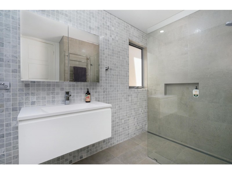 41 Alumni Terrace, Churchlands WA 6018