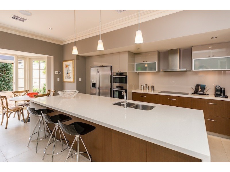 13 Cliff Way, Claremont WA 6010
