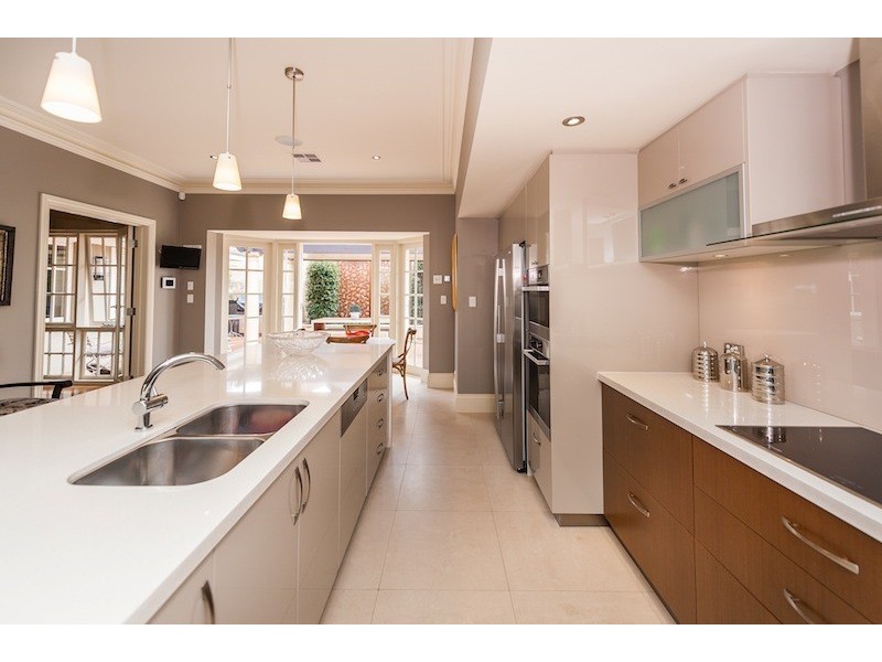 13 Cliff Way, Claremont WA 6010