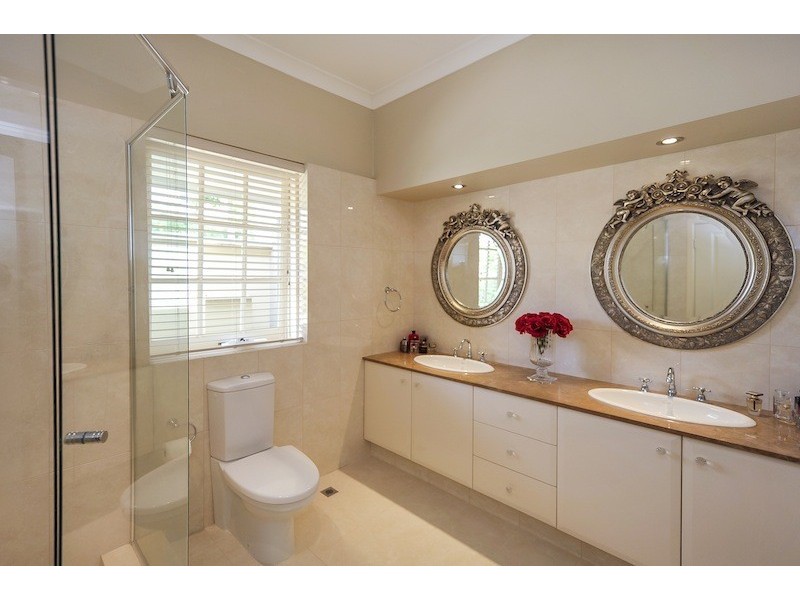 13 Cliff Way, Claremont WA 6010