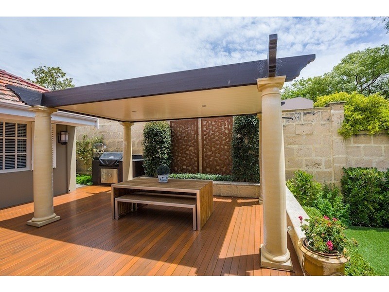 13 Cliff Way, Claremont WA 6010