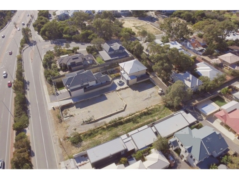 72 & 72A Servetus Street, Swanbourne WA 6010