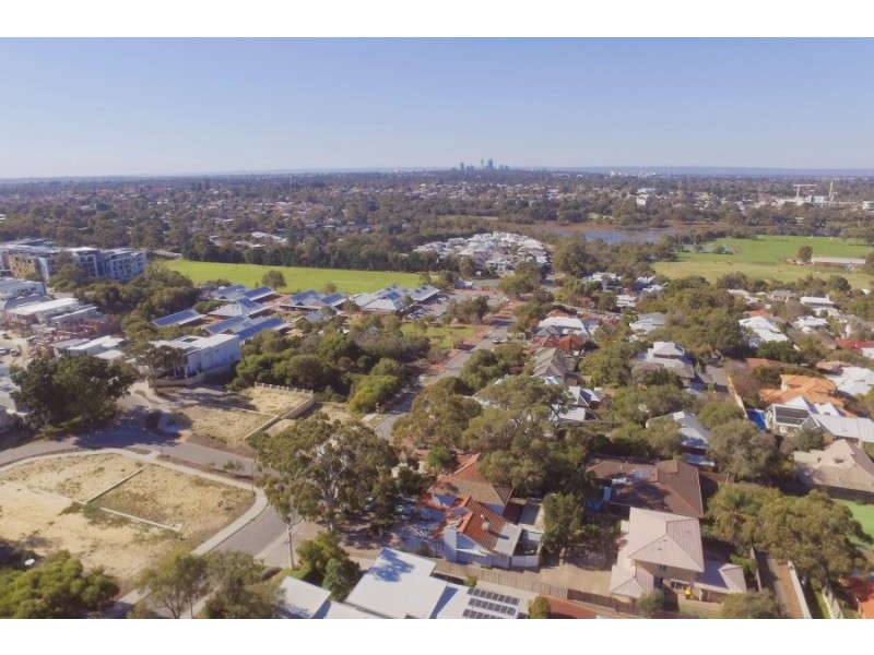 72 & 72A Servetus Street, Swanbourne WA 6010