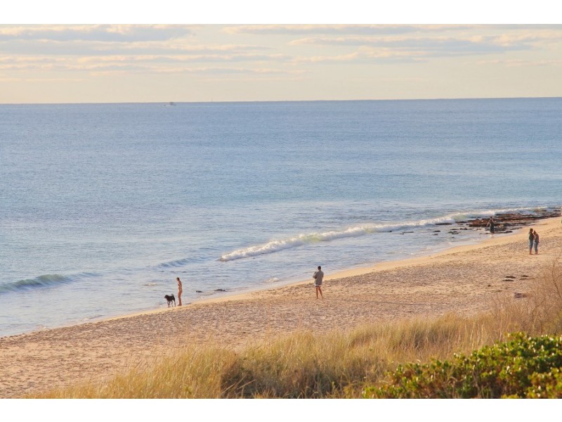 72 & 72A Servetus Street, Swanbourne WA 6010