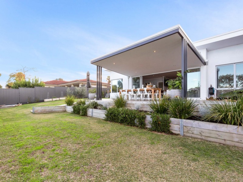 51 Osborne Road, East Fremantle WA 6158