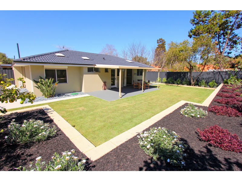 1A Waroonga Road, Nedlands WA 6009