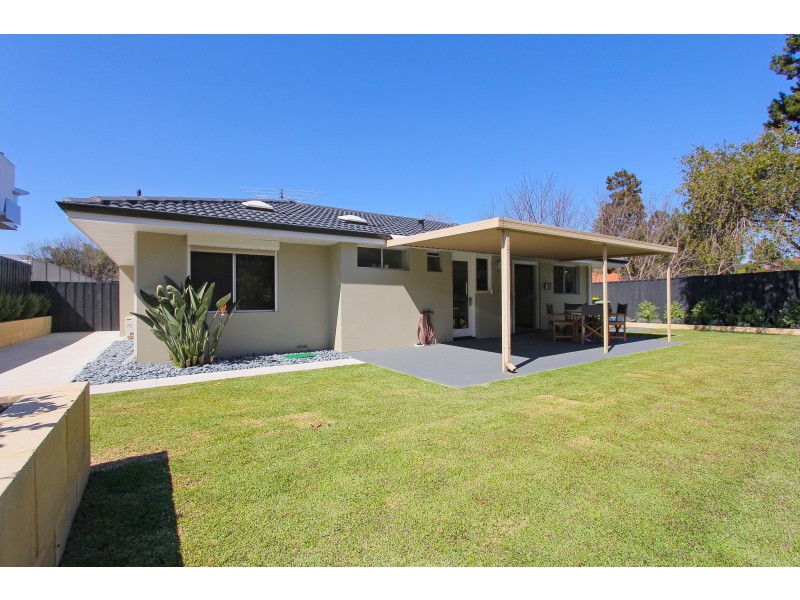 1A Waroonga Road, Nedlands WA 6009