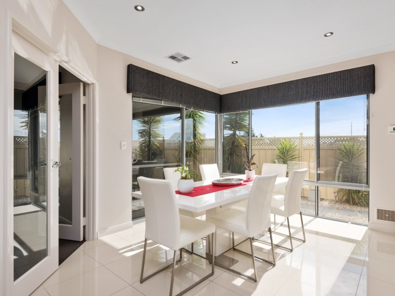 9 Greylock Meander, Madeley WA 6065