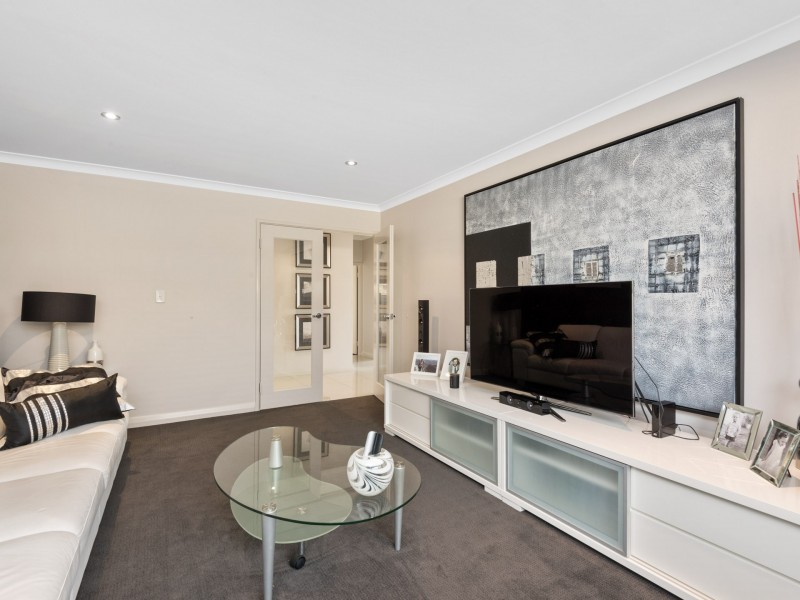 9 Greylock Meander, Madeley WA 6065