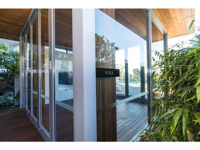 113/2 Milyarm Rise, Swanbourne WA 6010