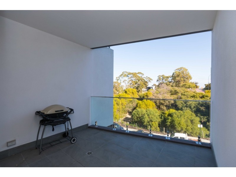 113/2 Milyarm Rise, Swanbourne WA 6010