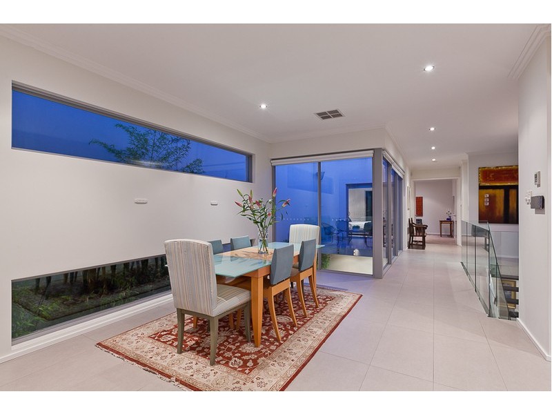 21 Alumni Terrace, Churchlands WA 6018